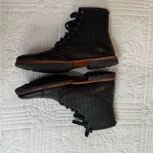 Timberland Black Leather Boots - Picture 9 of 9